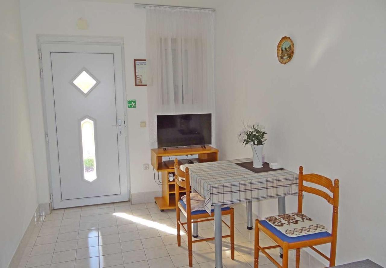 Donji Okrug  Apartments Tomislav - 120 M From Beach מראה חיצוני תמונה
